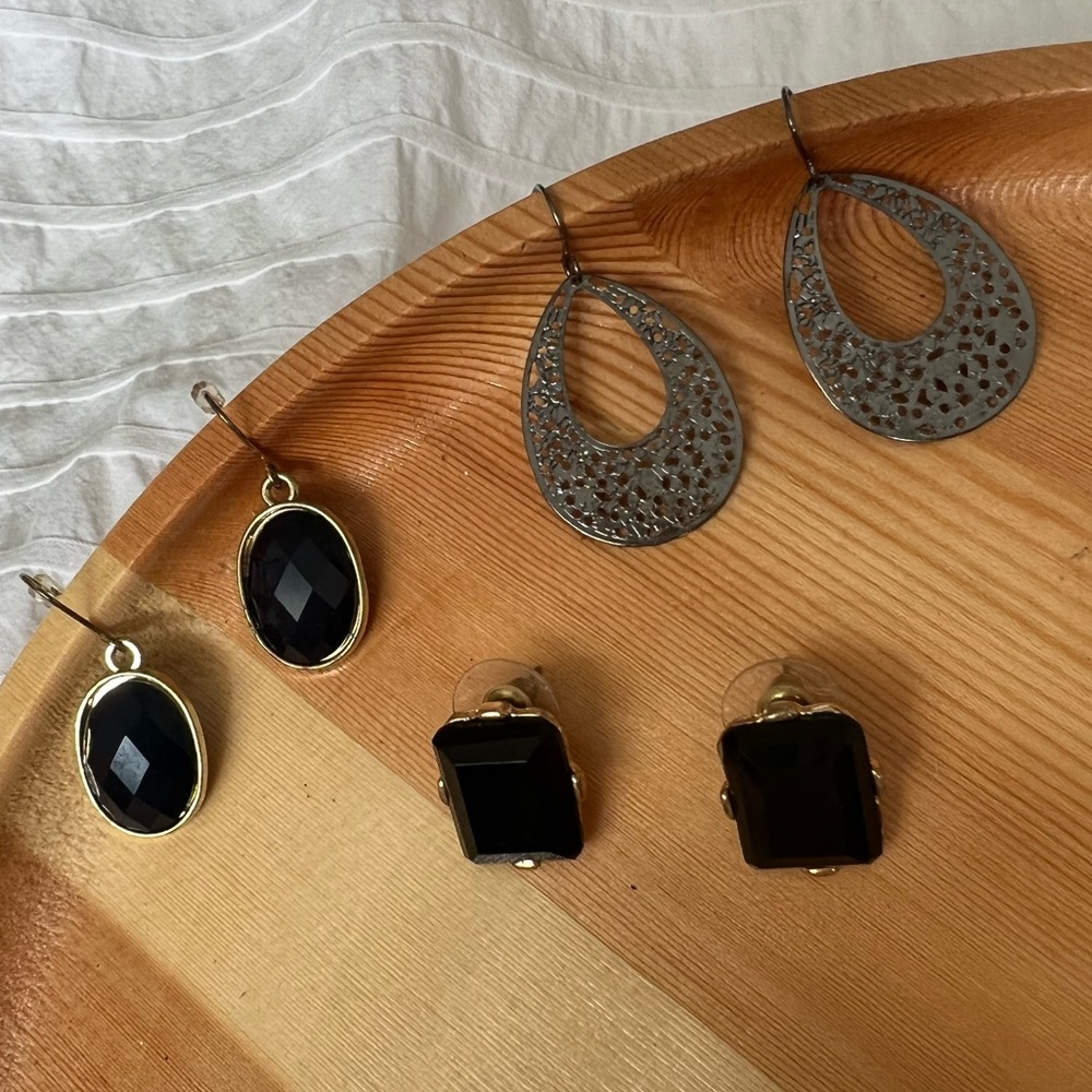 3/$15 Fashion Jewelry statement earrings